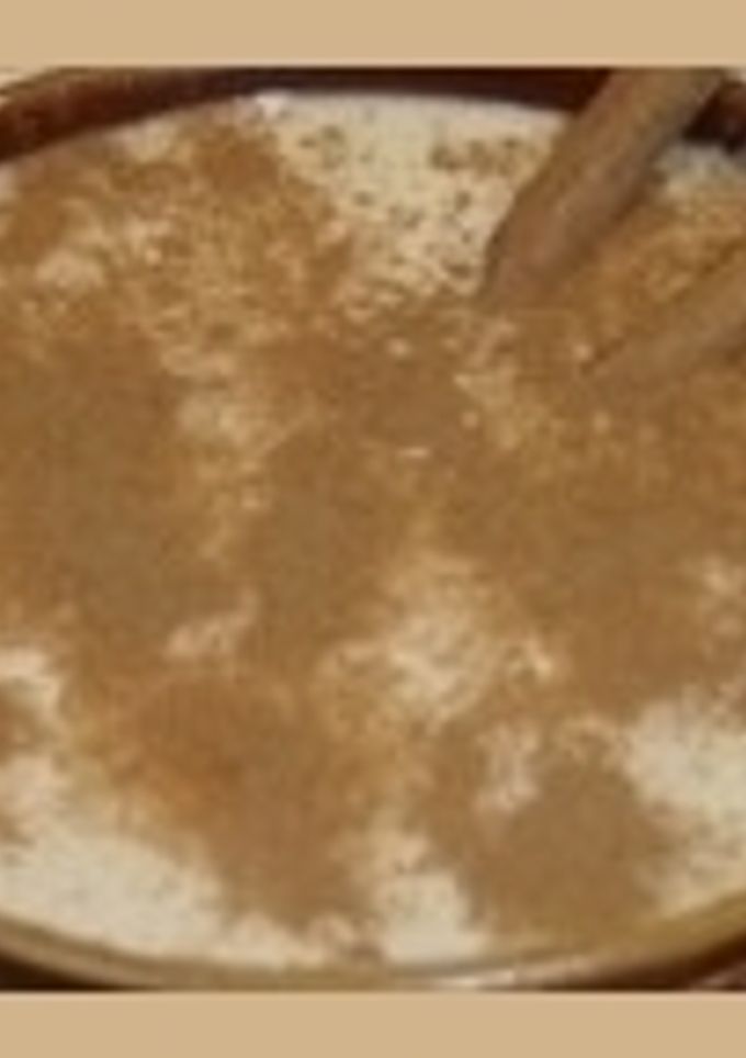 Una foto de Arroz con leche en olla