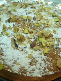 Una foto de Tarta de nueces y pistachos