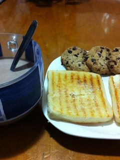 Una foto de Cola Cao con Galletas