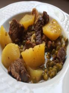 Una foto de Guiso de Ternera con Verduras en Olla Expres Rápida