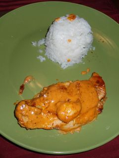 Una foto de Pechugas en salsa de pimiento morrón