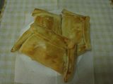 Empanada pino de carne horneada chilena