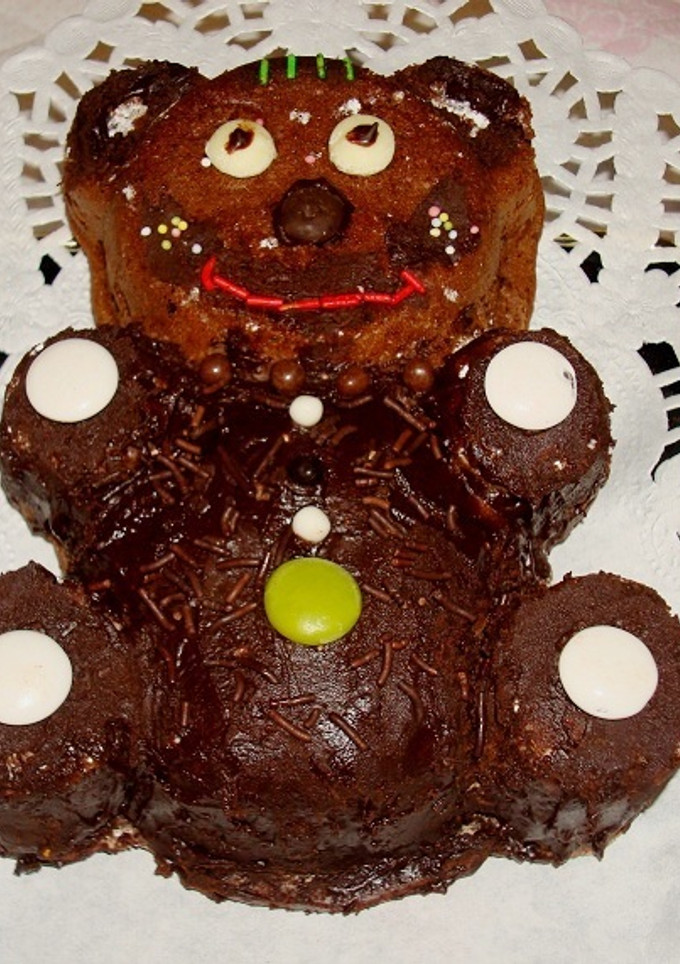 Una foto de Osito de bizcocho con mousse de chocolate
