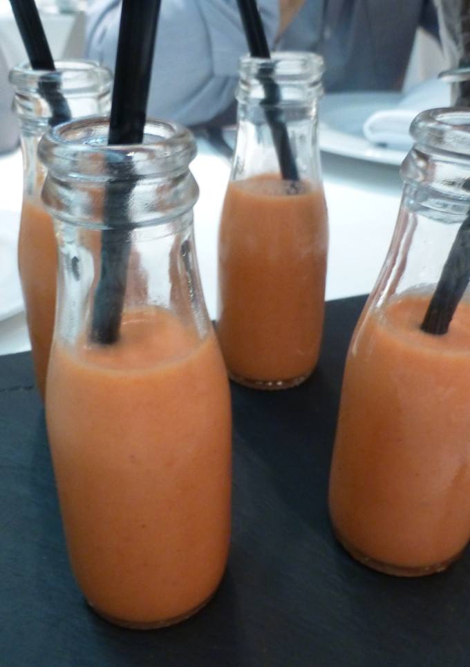 Una foto de Salmorejo tradicional