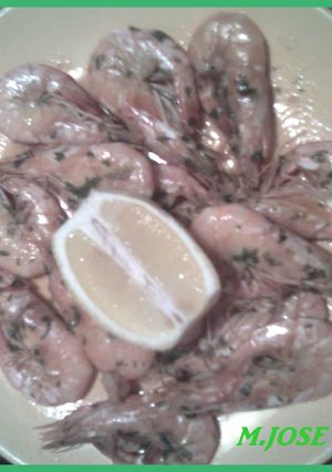 Una foto de Langostinos a la plancha