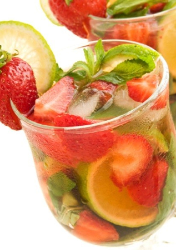 Una foto de Mojito de fresa