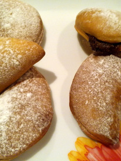 Una foto de Mini calzone de Nutella