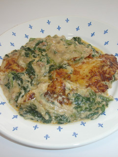 Una foto de Espinacas con bechamel y nueces