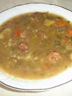 Una foto de Lentejas con toque de arroz de mi madre Carmen