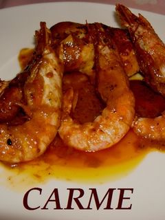 Una foto de Pollo con gambas a la catalana