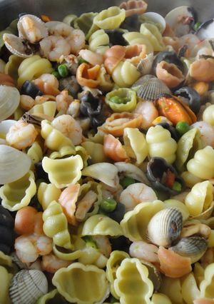 Una foto de Pasta fresca a la marinera