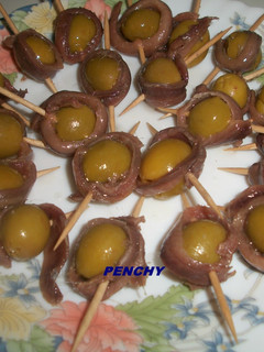 Una foto de Aceitunas bombón liaditas con anchoas