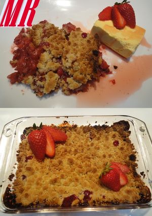 Una foto de Crumble de fresas