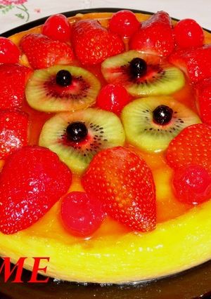 Una foto de Tarta de queso con frutas