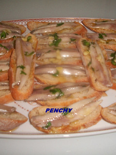 Una foto de Pinchos de boquerones en aceite cartageneros