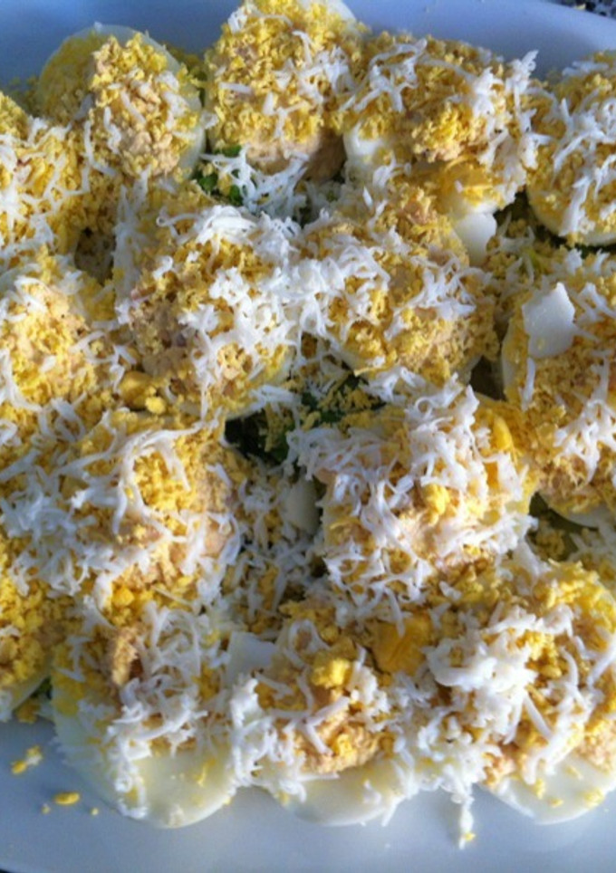 Una foto de Huevos rellenos fríos como los de la abuela