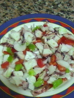 Una foto de ENSALADA DE PULPO