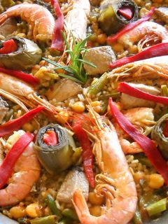 Una foto de Arroz atún gambas y garbanzos