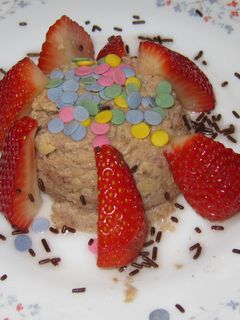 Una foto de Flan de fresa en microondas