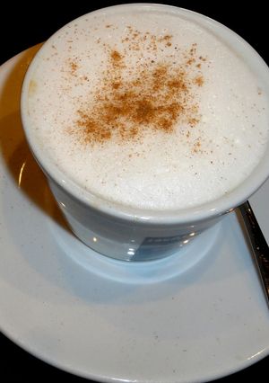 Una foto de CAPUCHINO