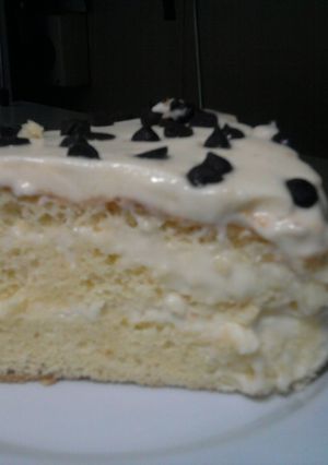 Una foto de Torta con crema condensada de limón