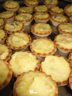Una foto de Tartaletas con crema de plátano