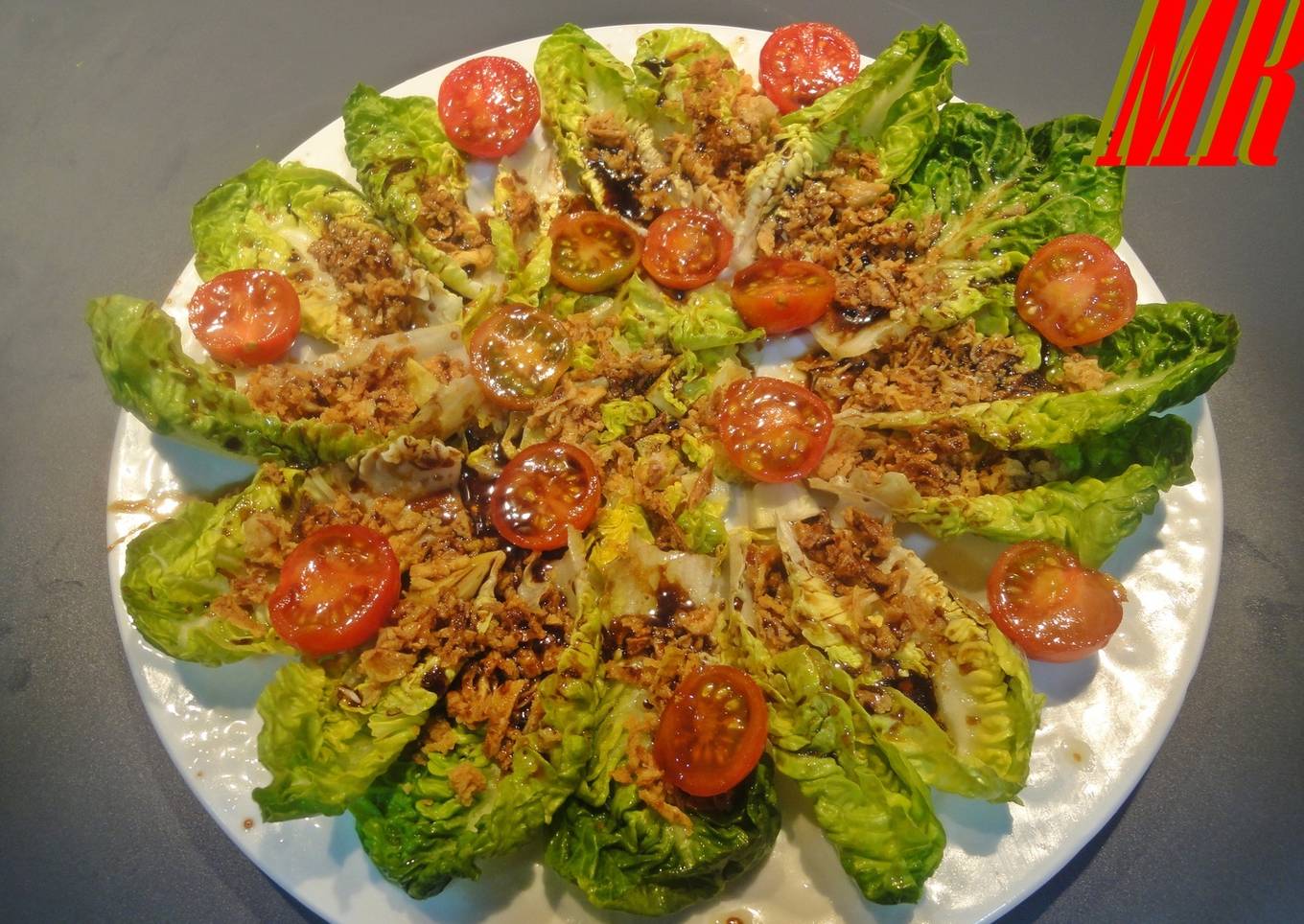 Ensalada  crujiente con vinagreta a la miel<br />