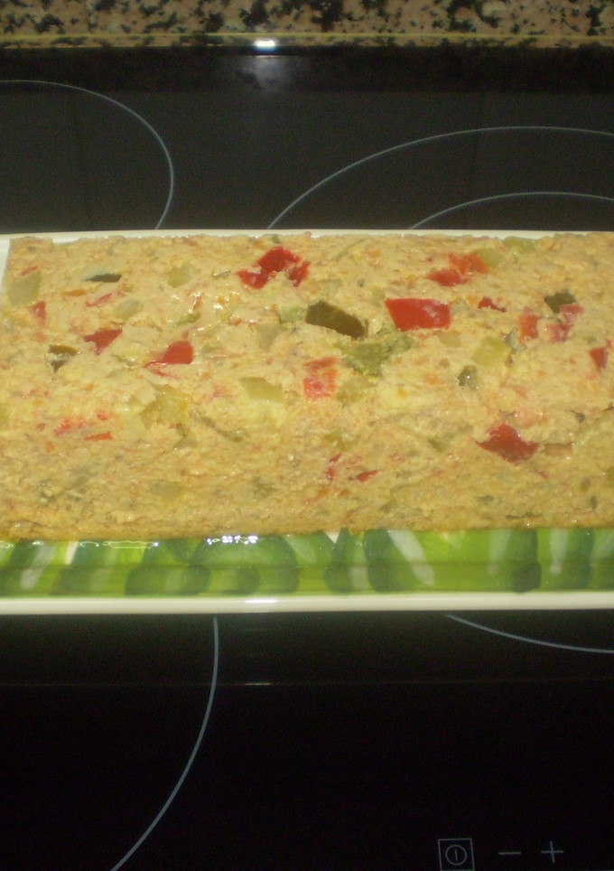 Una foto de Terrina de pisto con atún
