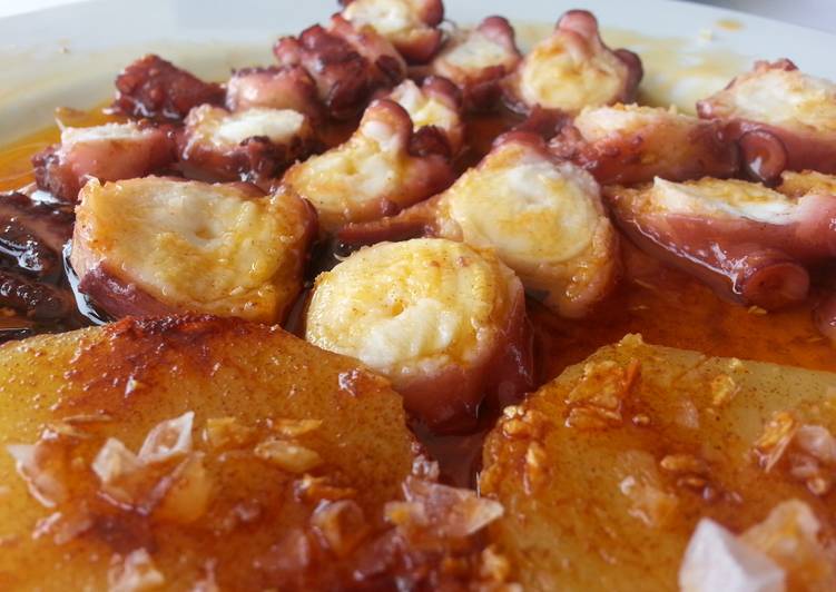 Pulpo a la gallega tradicional