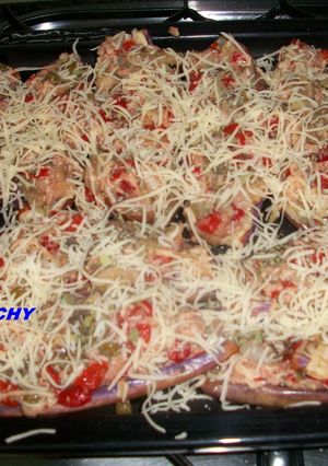 Una foto de Berenjenas rellenas especiales, rápidas y gratinadas
