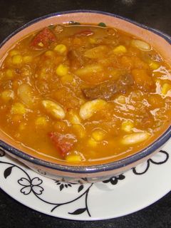 Una foto de Locro en olla expres