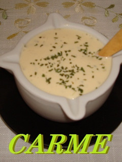 Una foto de Salsa mayonesa al ajo y perejil