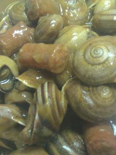 Una foto de Caracoles picantitos en salsa