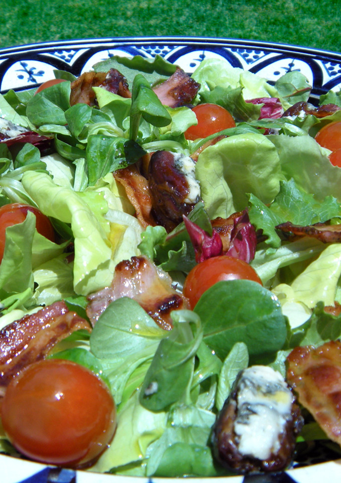 Una foto de Ensalada de Dátiles con Bacon
