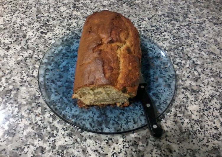 BIZCOCHO DE PLATANO Y PASAS