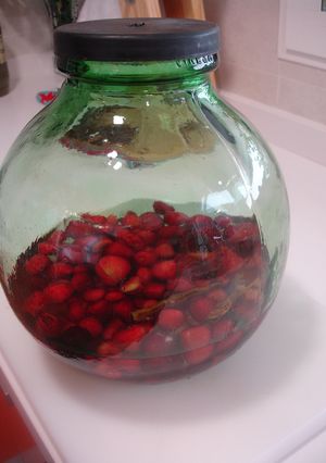 Una foto de Cerezas ecológicas con aguardiente