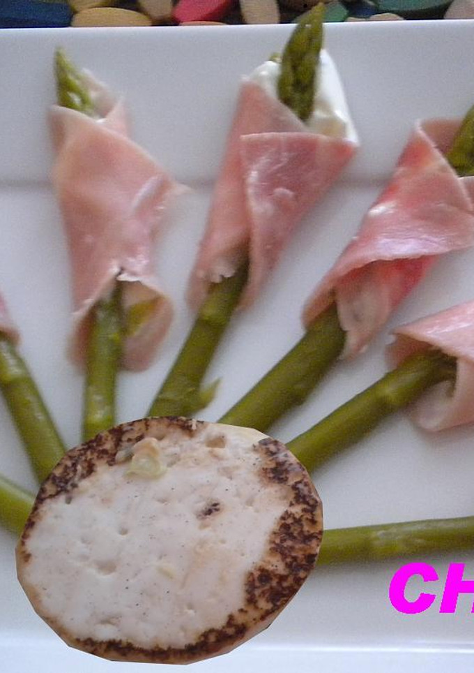 Una foto de Calas de jamón y queso