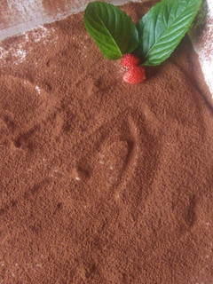 Una foto de Tiramisú especial con melocotones