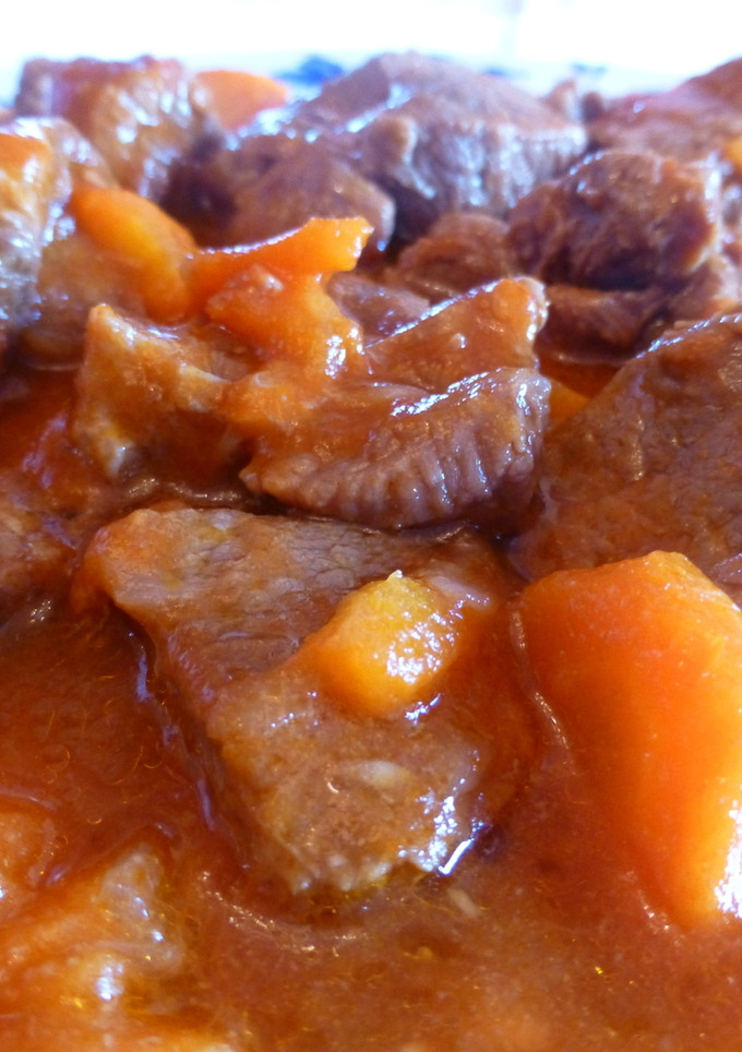 Una foto de Carne guisada con zanahorias