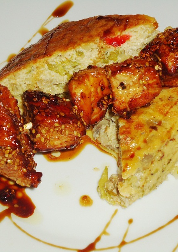 Una foto de Brochetas de pollo con salsa de soja, miel y sésamo