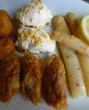 Plato combinado con espárragos, huevos rellenos, pimientos y croquetas