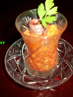 Una foto de Chupito de granizado de tomate con anchoa