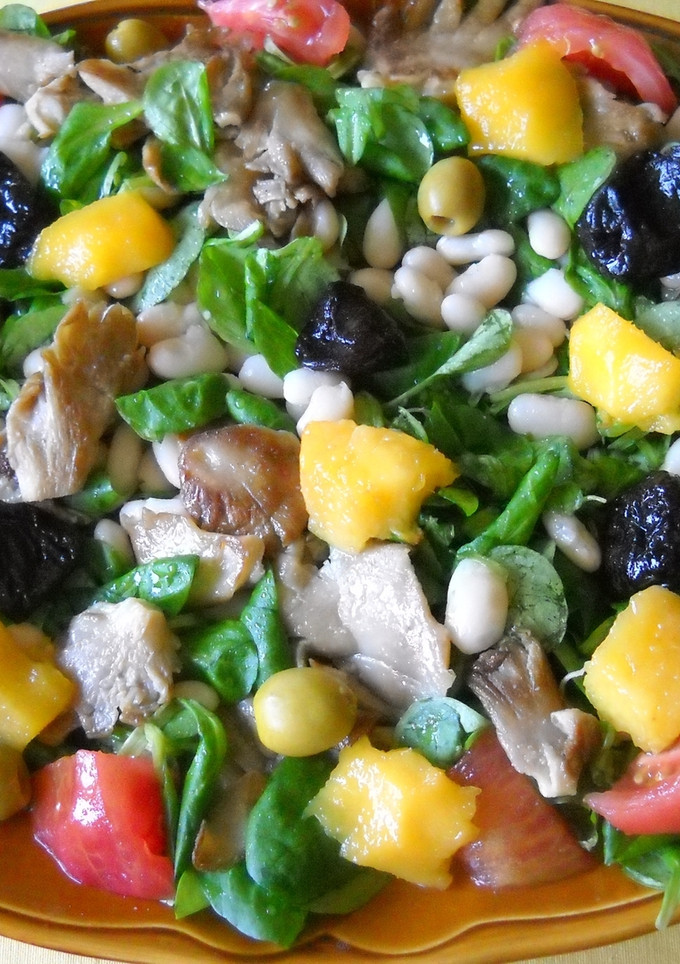 Una foto de Ensalada combinada María