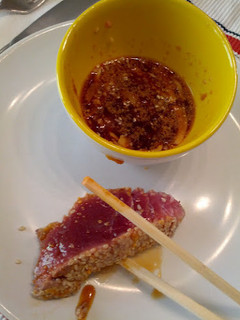 Una foto de Tataki de atún