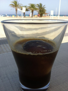 Una foto de Café con hielo