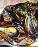 Mejillones al vapor con zumo de lima