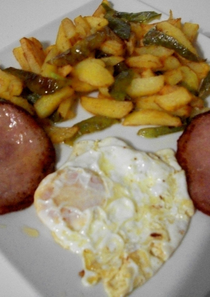 Una foto de Plato combinado de magro de cerdo