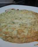 Tortilla de chanquetes con ajo y perejil
