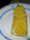 Calabacín relleno de arroz al curry