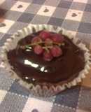 Muffin chocolatosos con grosellas